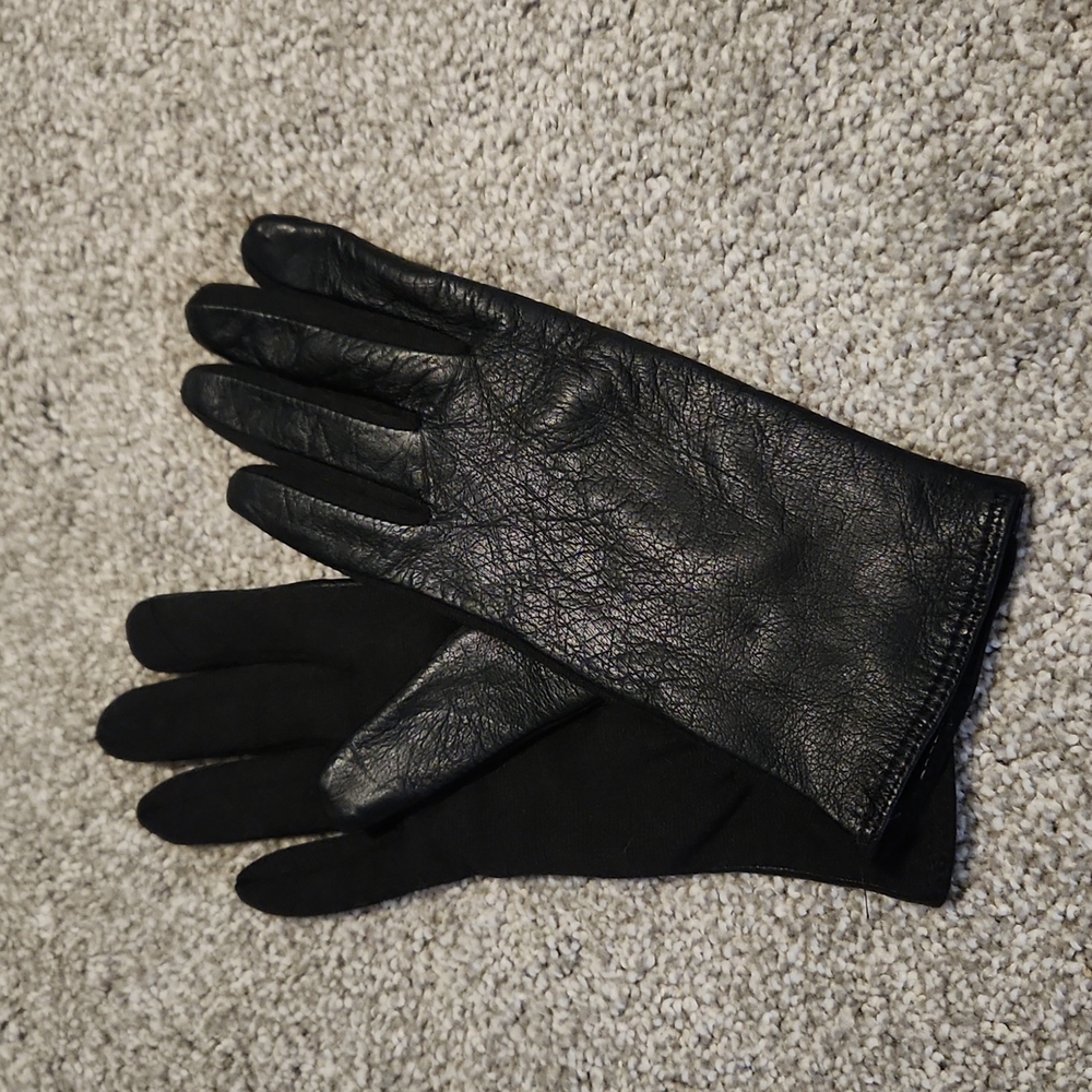 Womens faux leather gloves